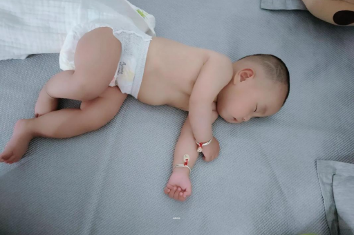 海宁怀孕感觉自己心跳明显